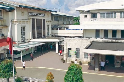 vicente sotto memorial medical center cebu city|Medical center chief is first to get COVID.